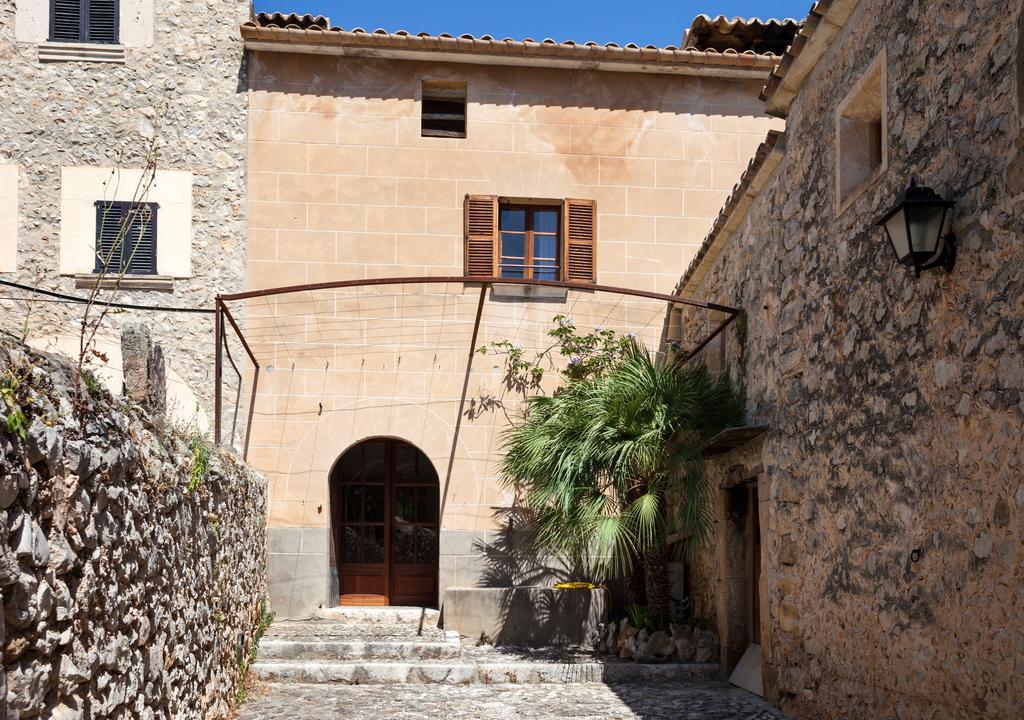 Villa Lloberina Pollença Exteriör bild